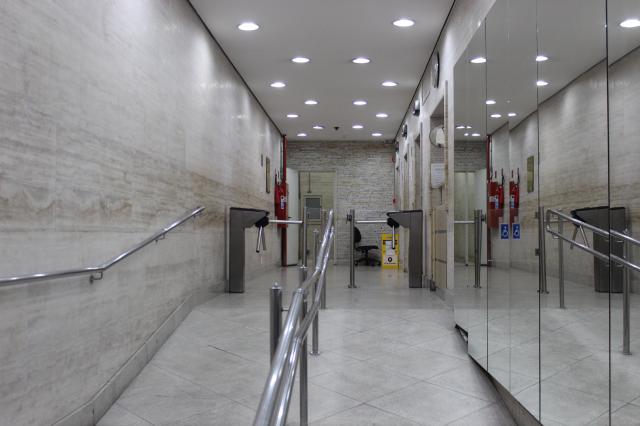 Conjunto Comercial no Centro (Conjuntos nº. 801/802) - Foto 4