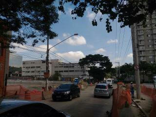 Imóvel Comercial - Esquina da Av. Chucri Zaidan - Foto 5